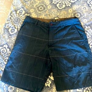 Men’s O’Neill shorts size 32 waist